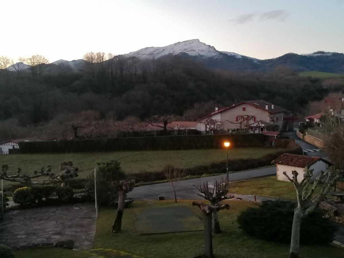 Appartement Suhalmendi Sare Exteriör bild